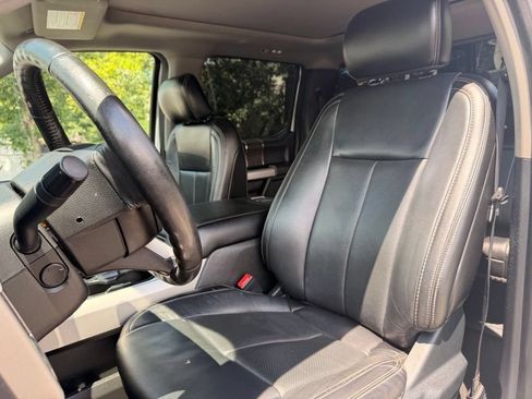 Used 2020 Ford F250 Lariat w/ Lariat Ultimate Package AWD/4WD image 14