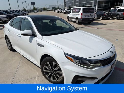 Used 2020 Kia Optima Premium FWD image 2