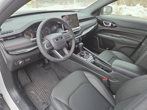 New 2026 Jeep Compass Trailhawk AWD/4WD image 8