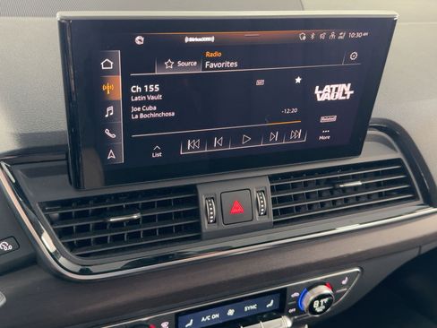 Used 2023 Audi Q5 2.0T Premium Plus w/ Premium Plus Package image 22