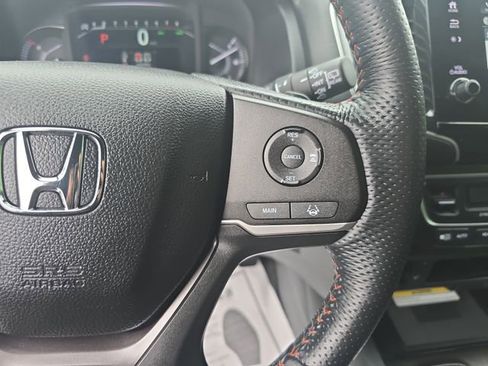 Used 2023 Honda Passport TrailSport image 19