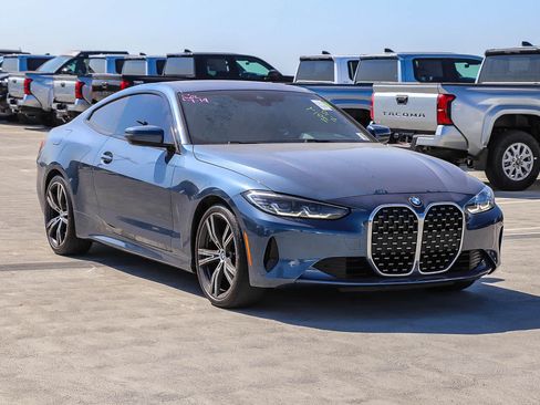 Used 2021 BMW 430i Coupe w/ Convenience Package RWD image 3