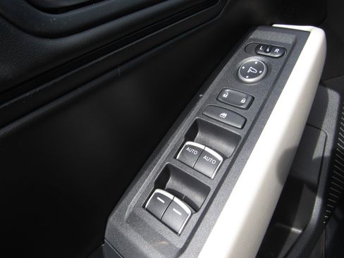 Certified 2024 Honda Accord EX image 22