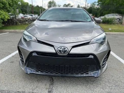 Used 2019 Toyota Corolla SE FWD image 4