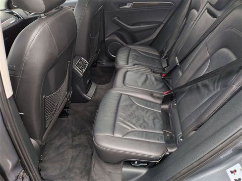 Used 2016 Audi Q5 2.0T Premium Plus w/ Technology Package image 26