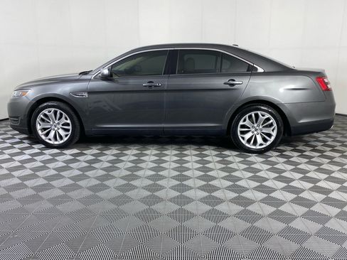 Used 2015 Ford Taurus Limited w/ Equipment Group 301A FWD image 5