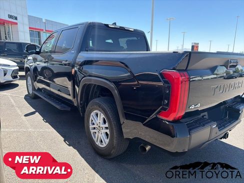 Used 2024 Toyota Tundra SR5 w/ SR5 Convenience Package AWD/4WD image 18