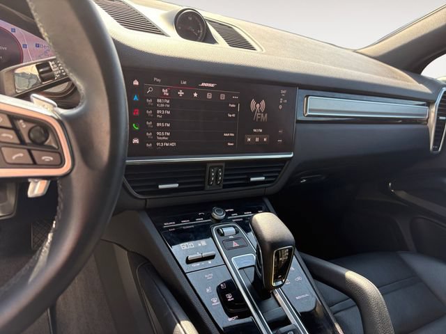 Used 2023 Porsche Cayenne Platinum Edition AWD/4WD image 15