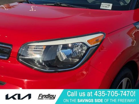 Used 2019 Kia Soul + FWD image 9