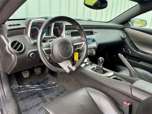 Used 2010 Chevrolet Camaro SS w/ RS Package RWD image 10