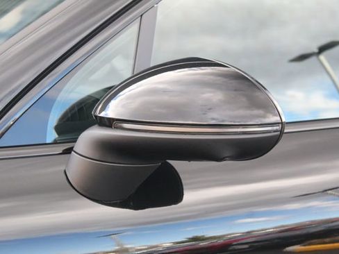 New 2026 Porsche Cayenne S image 14