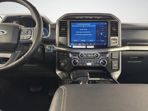 Used 2023 Ford F150 Lariat w/ FX4 Off-Road Package AWD/4WD image 16