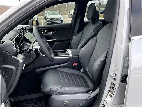 New 2026 Mercedes-Benz GLC 300 image 9