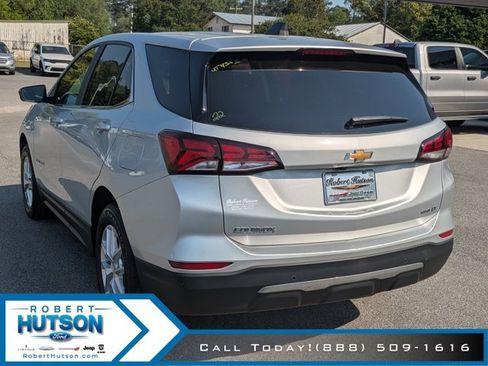 Used 2022 Chevrolet Equinox LT AWD/4WD image 8