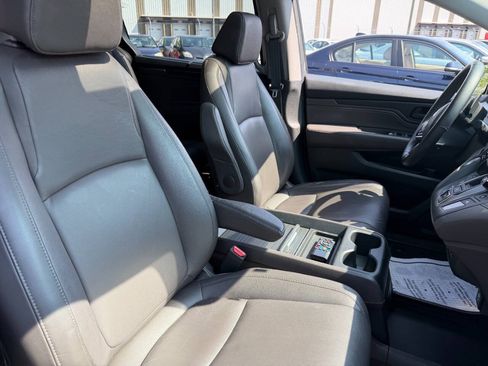 Used 2020 Honda Odyssey Touring image 46