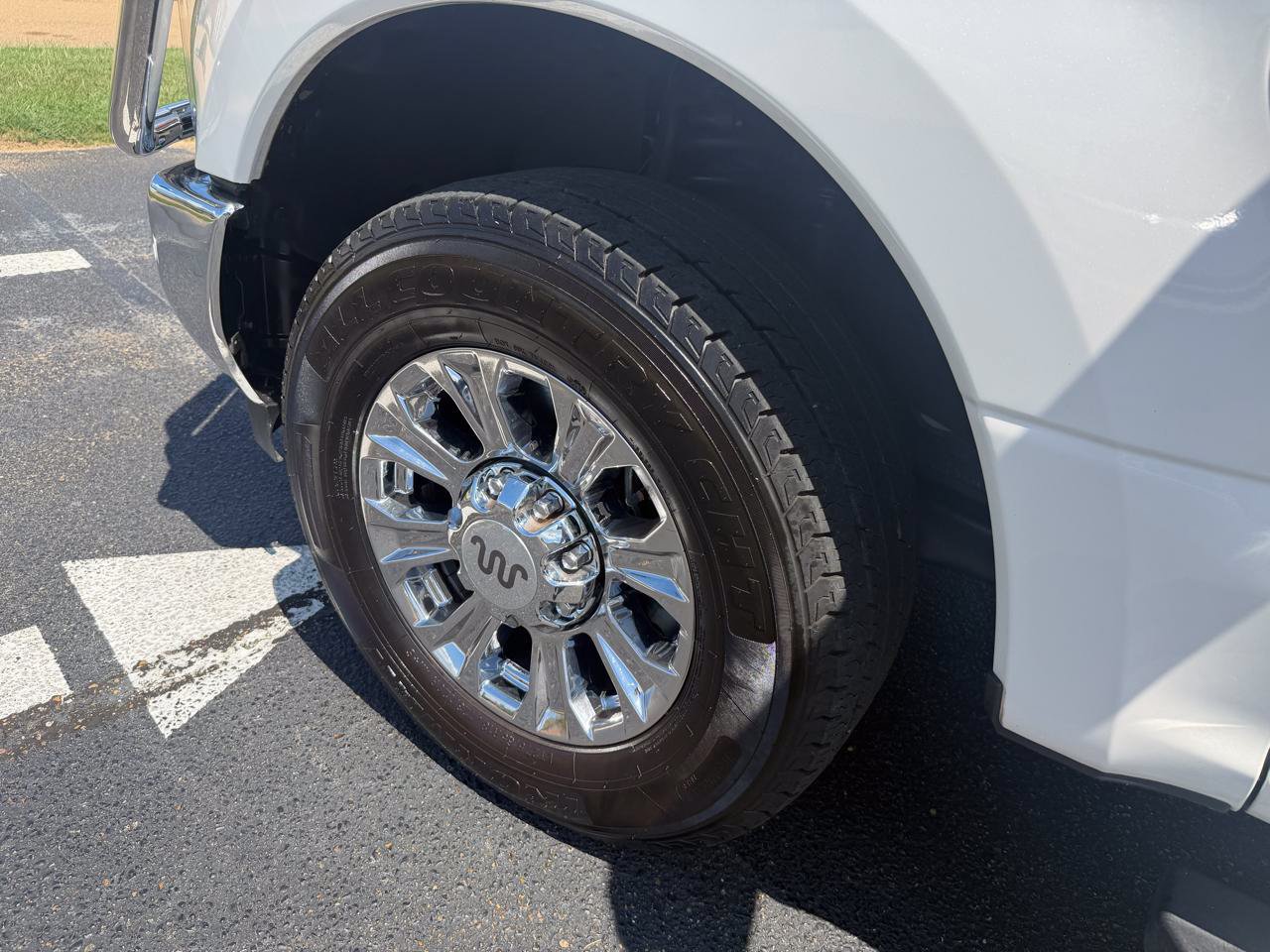 Used 2019 Ford F350 King Ranch w/ Chrome Package RWD image 27