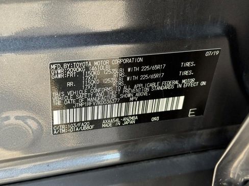 Used 2019 Toyota RAV4 XLE w/ Convenience Package AWD/4WD image 28