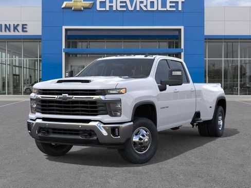 New 2026 Chevrolet Silverado 3500 LT image 6