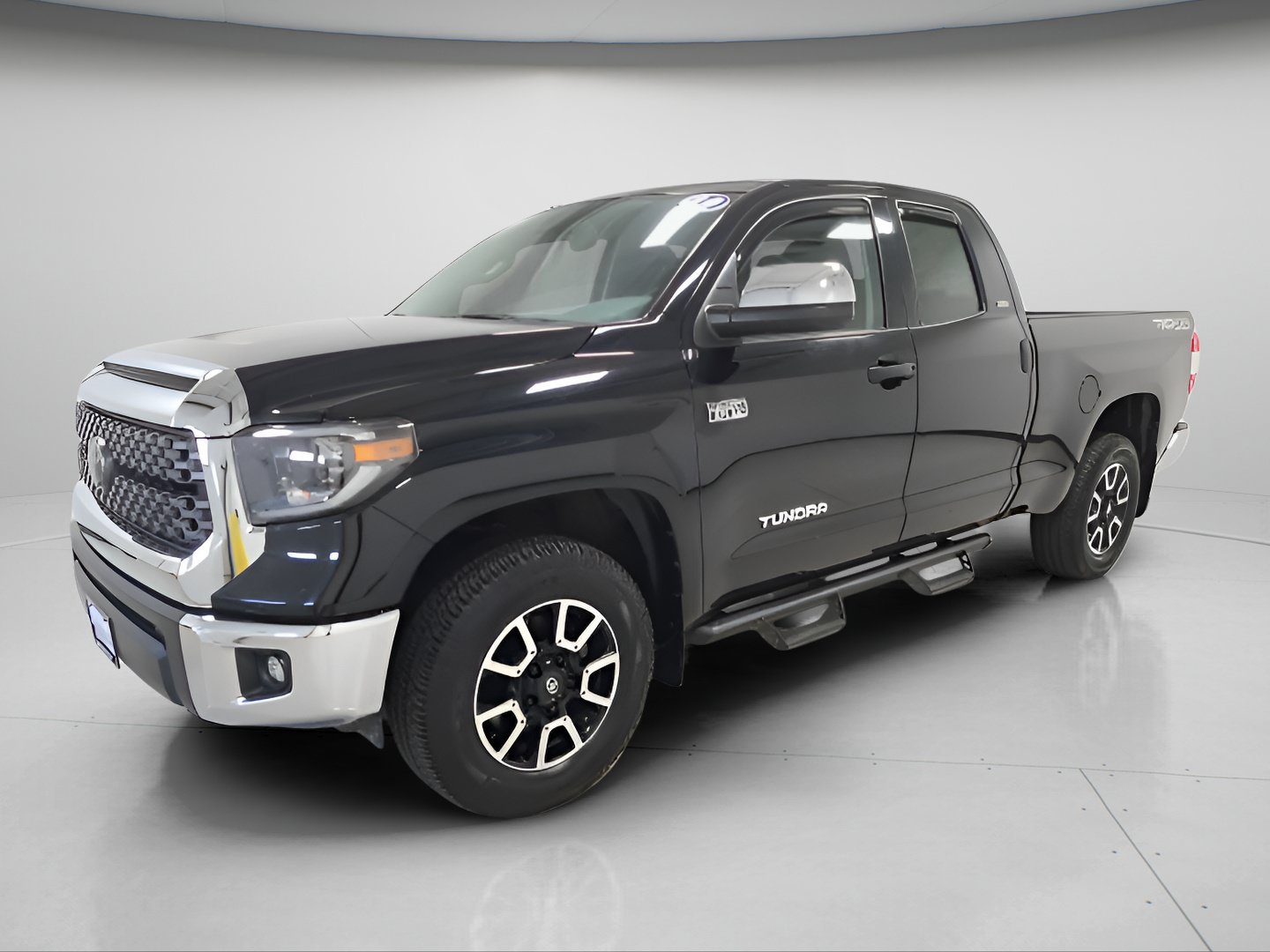 Used 2019 Toyota Tundra SR5 w/ TRD Off Road Package AWD/4WD image 3