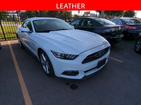 Used 2015 Ford Mustang GT Premium w/ Equipment Group 401A RWD image 3