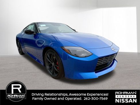 New 2024 Nissan Z Performance w/ Floor Mat Package RWD image 3