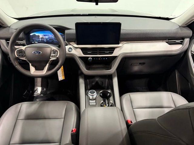 Used 2026 Ford Explorer Active w/ Active Comfort Package RWD image 31