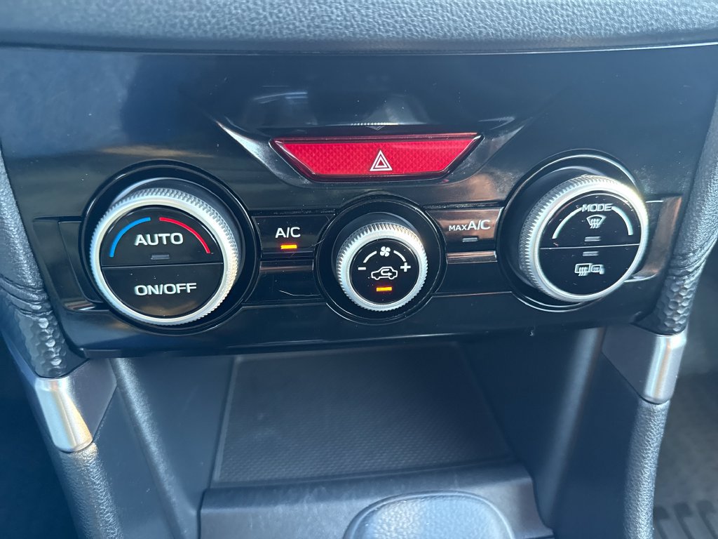 Used 2019 Subaru Forester Premium AWD/4WD image 32