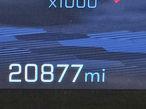 Used 2025 Chevrolet Equinox LT AWD/4WD image 3