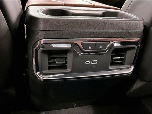 Used 2024 GMC Sierra 1500 Denali Ultimate AWD/4WD image 34