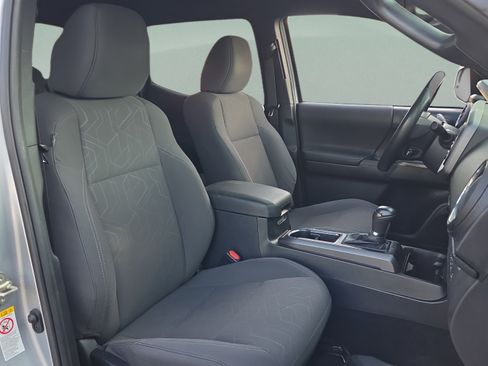 Used 2019 Toyota Tacoma 4x4 Double Cab image 15