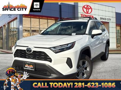 New 2025 Toyota RAV4 XLE