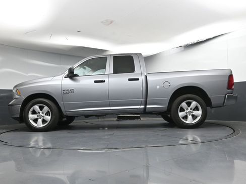 Used 2024 RAM 1500 Classic SLT AWD/4WD image 27