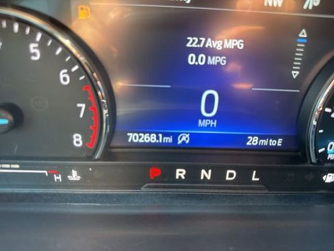 Used 2022 Ford Explorer Limited w/ Equipment Group 301A RWD image 26