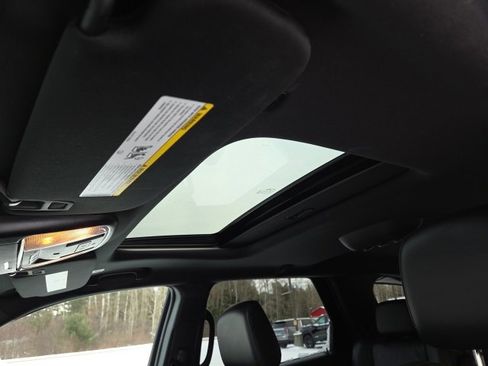 Used 2022 Dodge Durango GT image 26