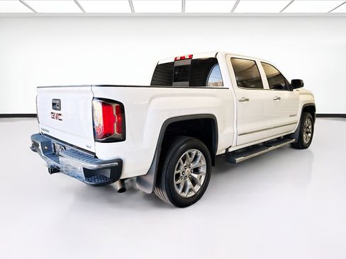 Used 2018 GMC Sierra 1500 SLT image 4