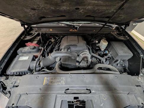 Used 2009 Chevrolet Tahoe LTZ AWD/4WD image 39