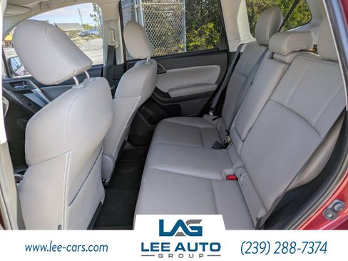Used 2016 Subaru Forester 2.5i Touring w/ Eyesight & Navigation System image 12