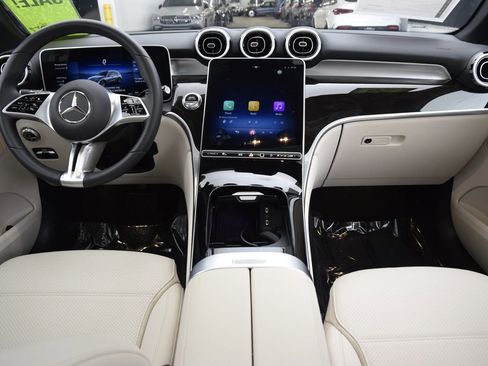 Certified 2026 Mercedes-Benz GLC 300 4MATIC image 19