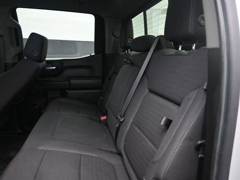 Used 2022 Chevrolet Silverado 1500 LT image 11