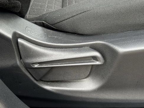 Used 2024 Honda HR-V Sport image 32