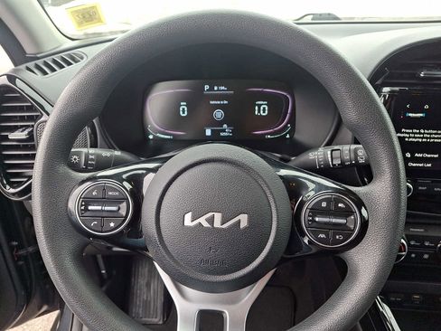 Used 2023 Kia Soul S image 20