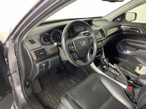 Used 2017 Honda Accord EX-L image 3