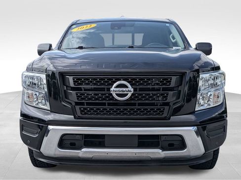 Used 2022 Nissan Titan SV w/ SV Convenience Package RWD image 8