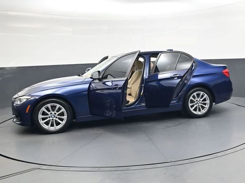 Used 2017 BMW 320i xDrive Sedan image 39