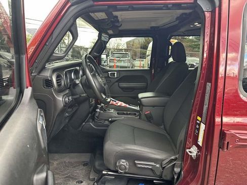 Used 2022 Jeep Wrangler Unlimited Sport image 16