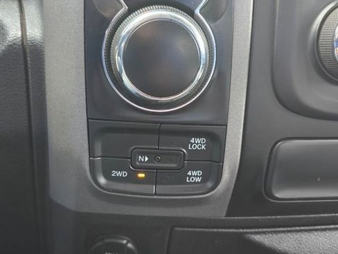 Used 2017 RAM 1500 Express image 18