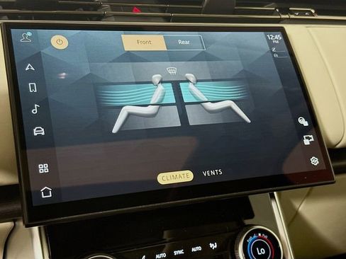 Certified 2023 Land Rover Range Rover SE AWD/4WD image 18