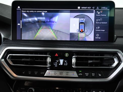 Used 2025 BMW X4 xDrive30i image 18