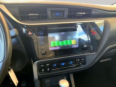 Used 2019 Toyota Corolla LE FWD image 7