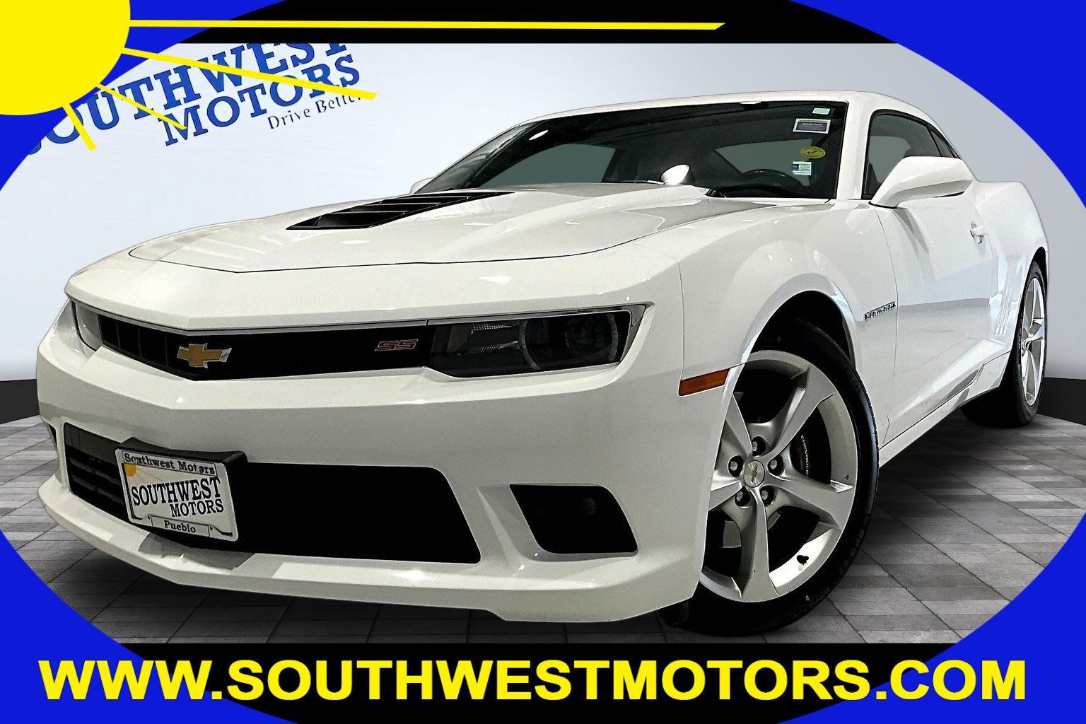Used 2015 Chevrolet Camaro SS w/ RS Package RWD image 1